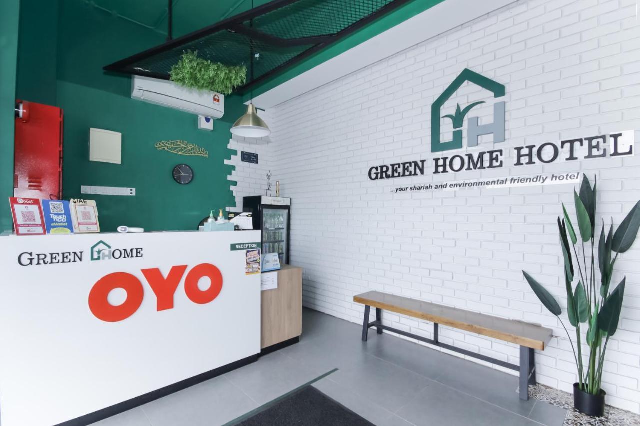 Oyo 90399 Green Home Hotel Syariah セパン エクステリア 写真